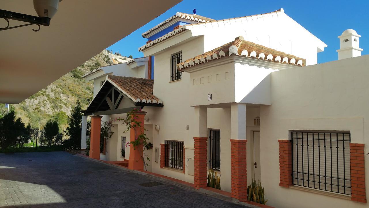Lovely House With Views In Marina Del Este Almuñécar Buitenkant foto